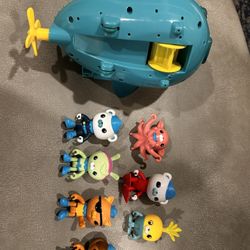 Submarine Toy And Figures