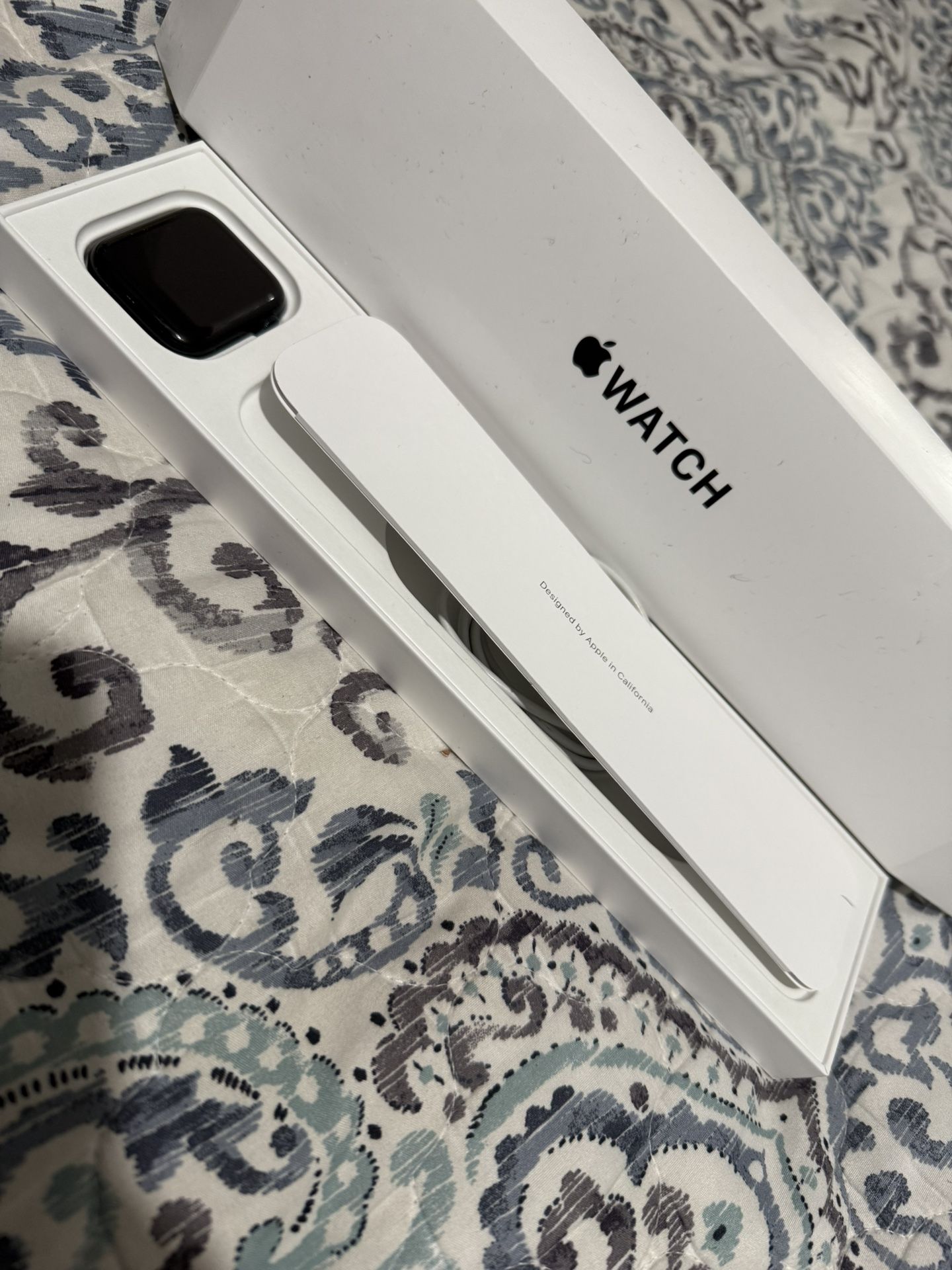 APPLE WATCH SE 2 44mm