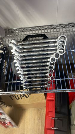 GW 13 pieces Wrench Set with Holder-pick up only