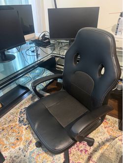 Computer chair