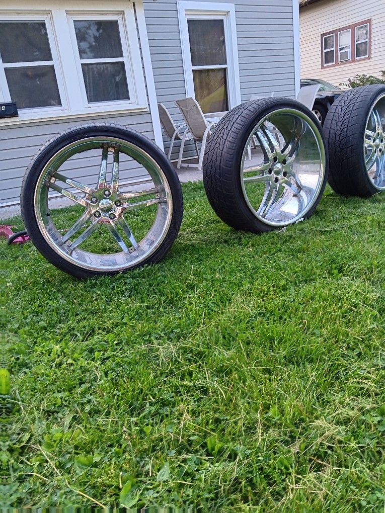 3, 22inch Rims
