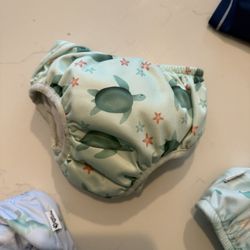 Green Sprouts Reusable Swim Diapers 6mo 