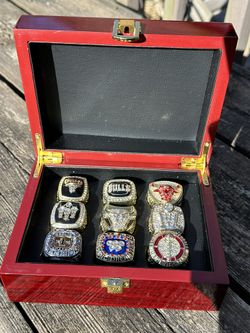 Michael Jordan 9 Ring Set With Display Box Includes HOF / Dreamteam / UNC And All Bulls