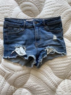 cute girls blue jean shorts size L
