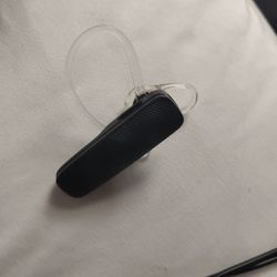 Plantronics Bluetooth Earpiece