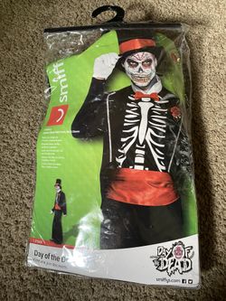 Men’s día de los muertos size xl costume used one time only