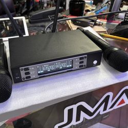 Dual Wireless Microphone System 