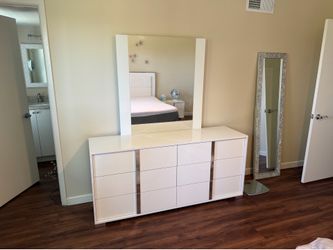 King bedroom set