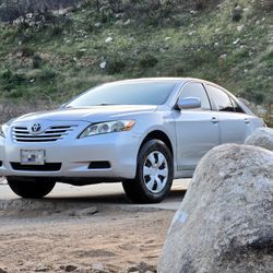 2007 Toyota Camry CE – Custom Lifted "Battlecar" – High MPG Overland Build