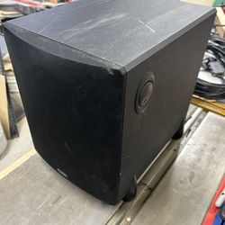8 in Powered Subwoofer 