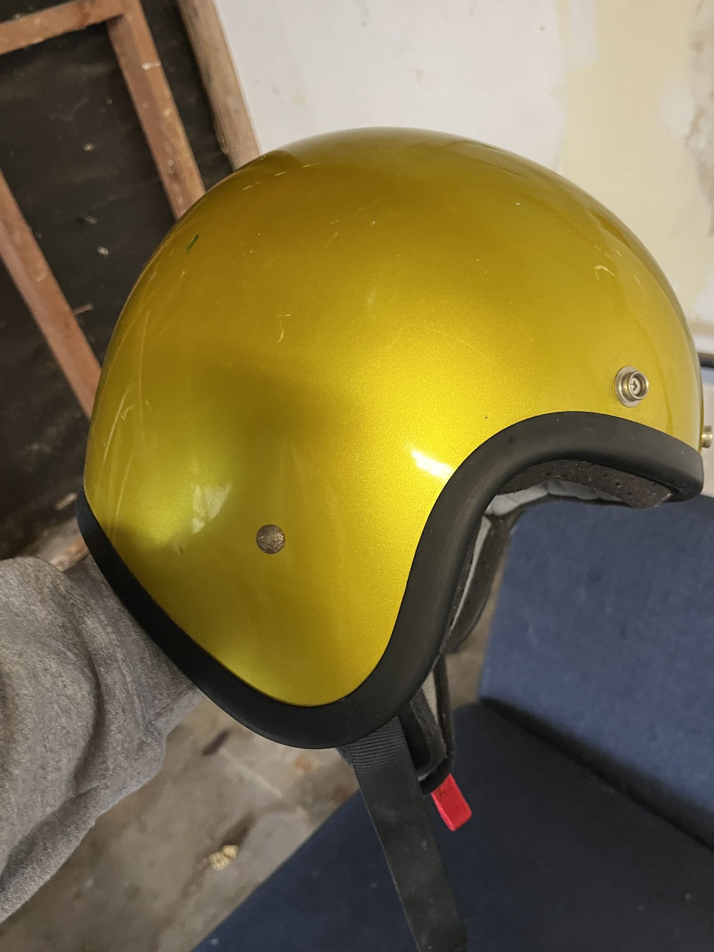 Biltwell Bonanza Motorcycle Helmet (Size Medium)