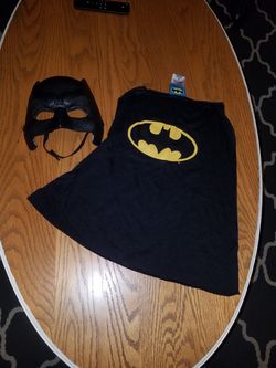 Batman mask and cape. Kids size 5 XS/S .