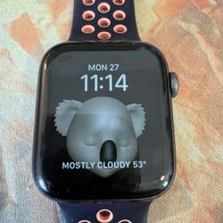 Apple Watch Series 6 44mm