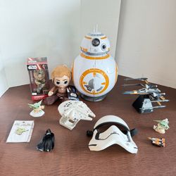 STAR WARS COLLECTIBLES 