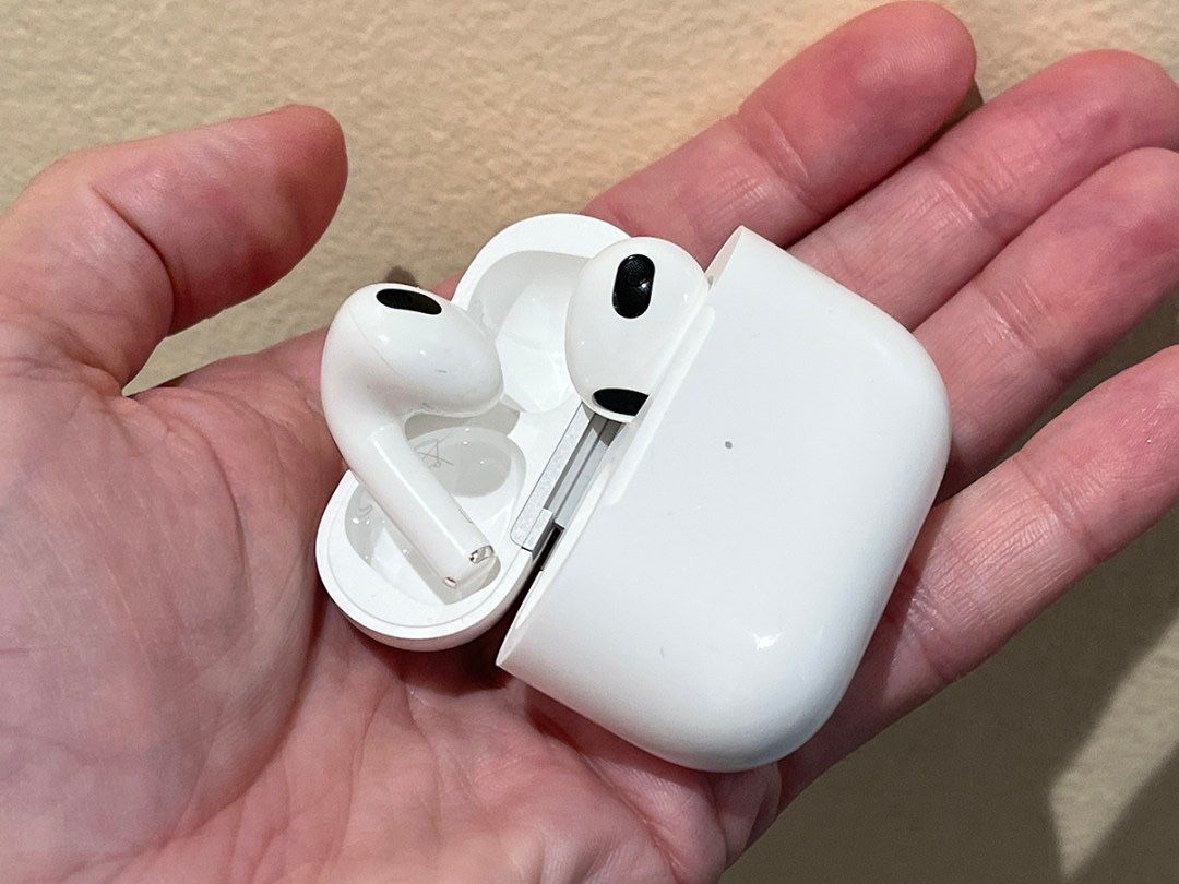 Airpods Pro 4th Gen
