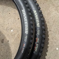 Maxxis Mountain Bike Tires Pair 29 