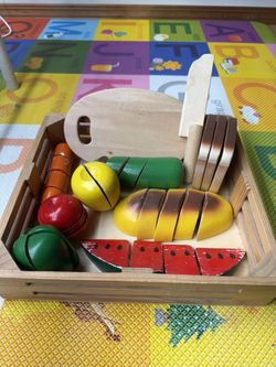 Melissa & Doug Cutting Board