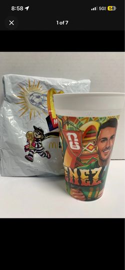 2026 McDonald's FIFA World Cup Santiago Gimenez Bebote Mexico Collectible Cup