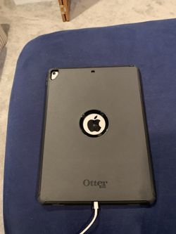 IPad Pro 2nd generation 12.9 in screen 256 gb