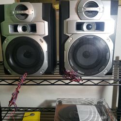 RCA book shelf speakers