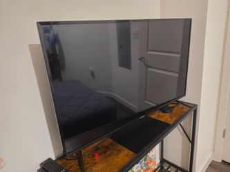 43" Polaroid TV with Chromecast