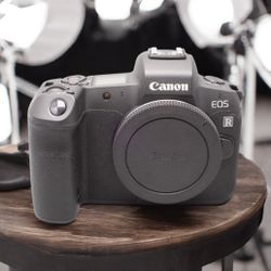 Canon EOS R Mirrorless Camera