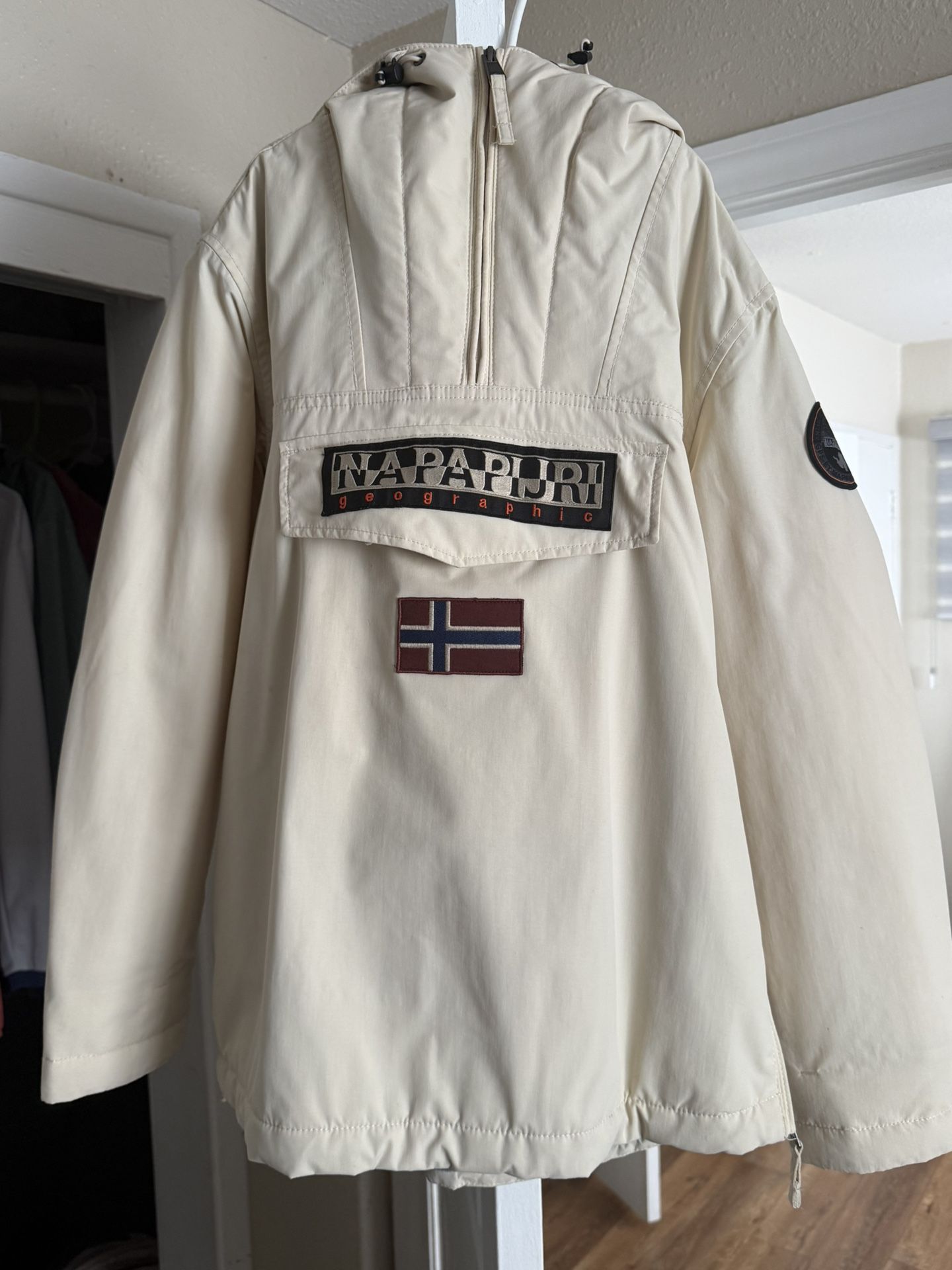 Women’s Napapijiri Insulated Jacket