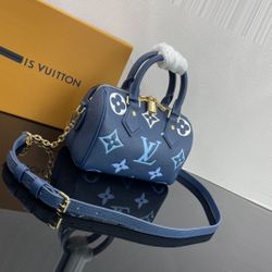 Triangle Bag 