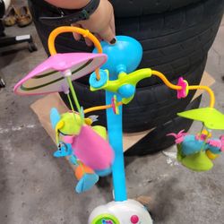 Tiny Love Meadow Days Soothe 'n Groove Baby Mobile