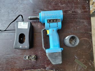 Rivet Gun