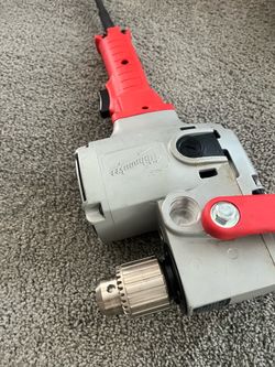 Hole hawg  drill with 2 bits