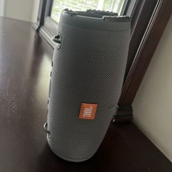 JBL Portable Speaker 