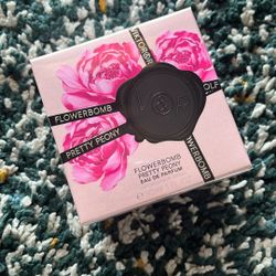 Flowerbomb Pretty Peony 