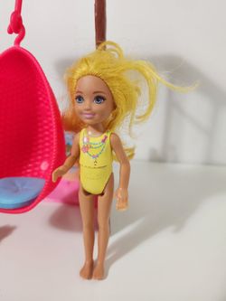 Barbie Dreamhouse Adventures, Doll & Tiki Hut Playset