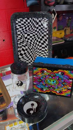 Trippy Rolling Set! Handmade?