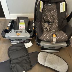 Chicco keyfit 30 Car Seat. Expires In September