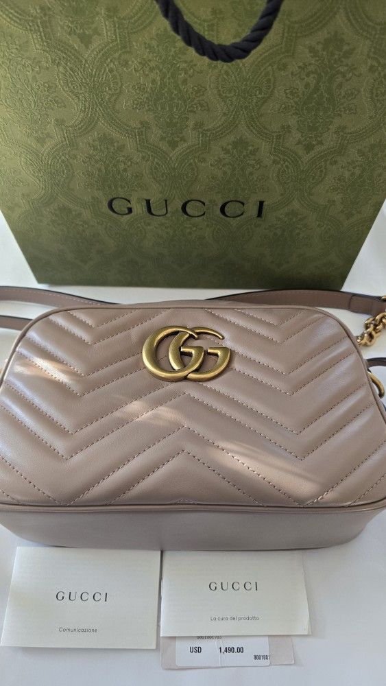 Small GG Marmont chain shoulder bag