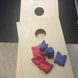 Bean Toss / Corn Hole Game