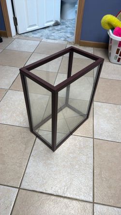 Glass display case