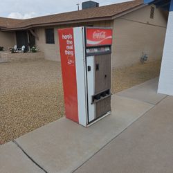 Vintage Coke Machine 
