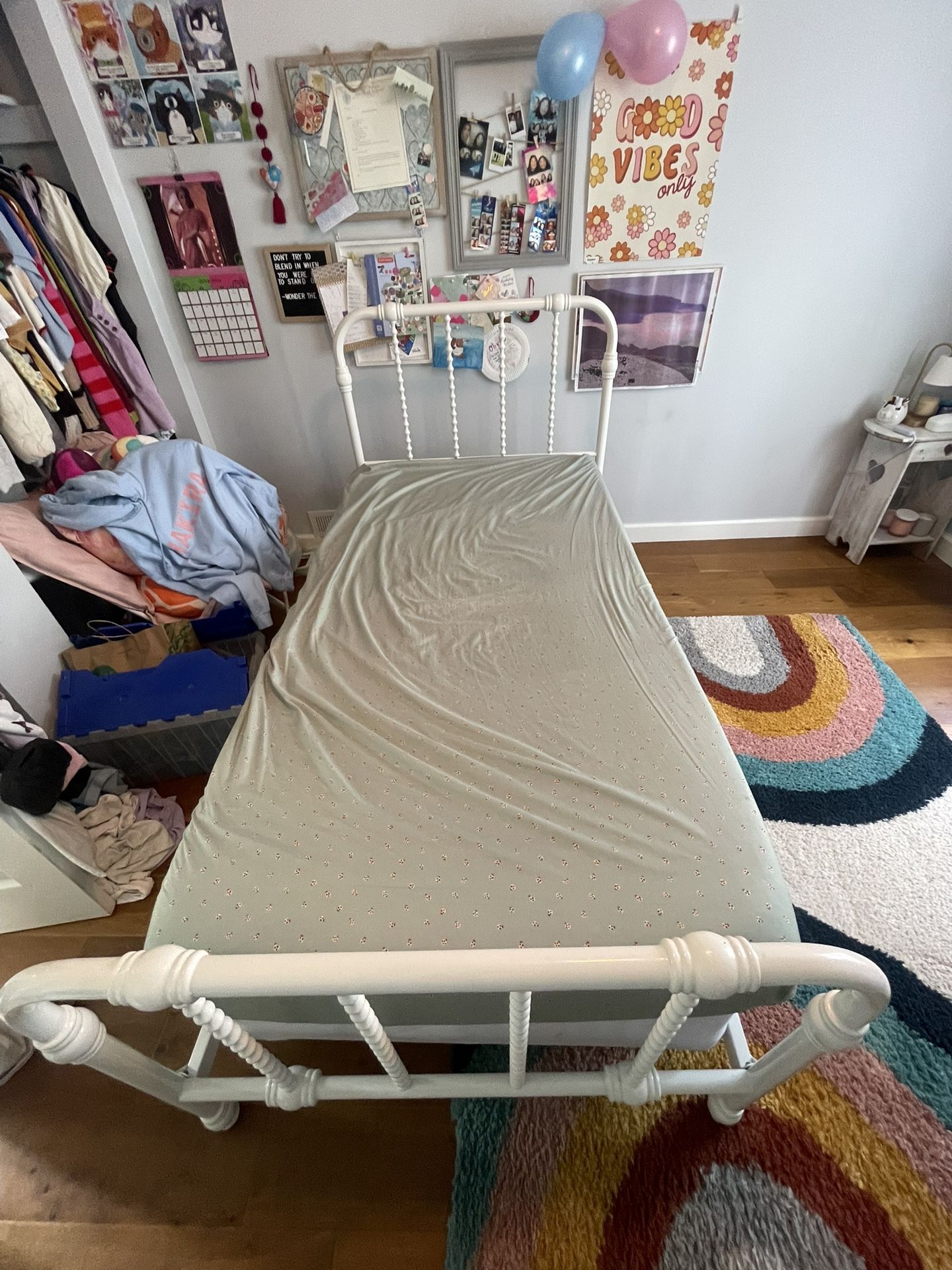 Metal Twin bed Frame with boxs spring and mattress 