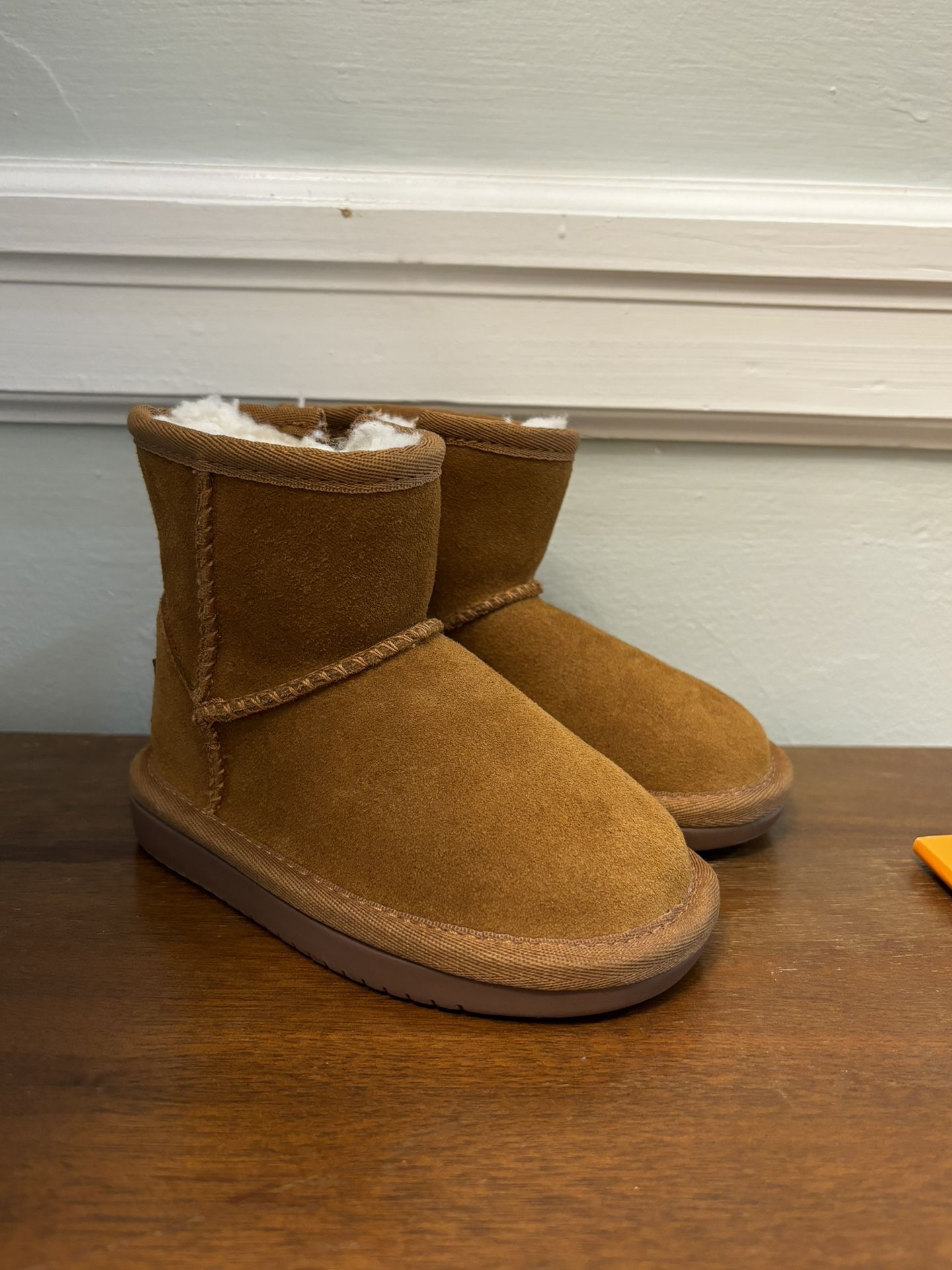 toddler uggs