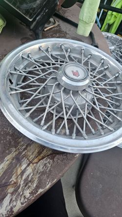 Hub caps