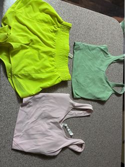 Lululemon top and shorts