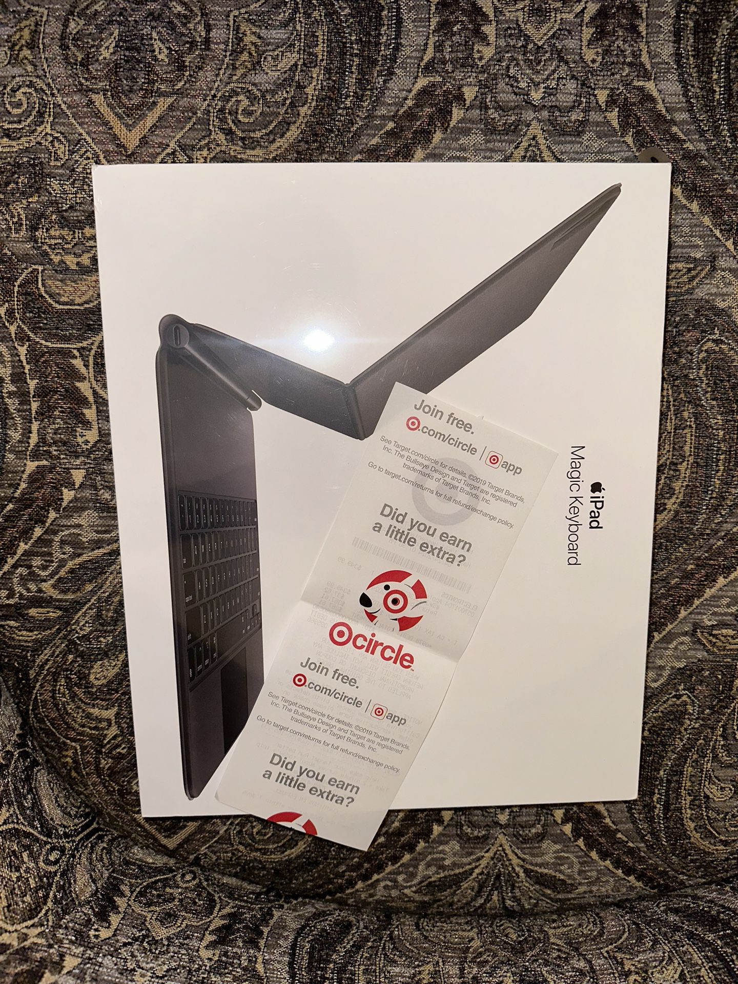 Apple iPad Pro 12.9 Magic Keyboard Brand New Sealed I Also Sell Apple Pencil And Magic Keyboard For 11 Inch 