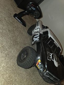 Traxxas 4x4 rc car 60+MPH