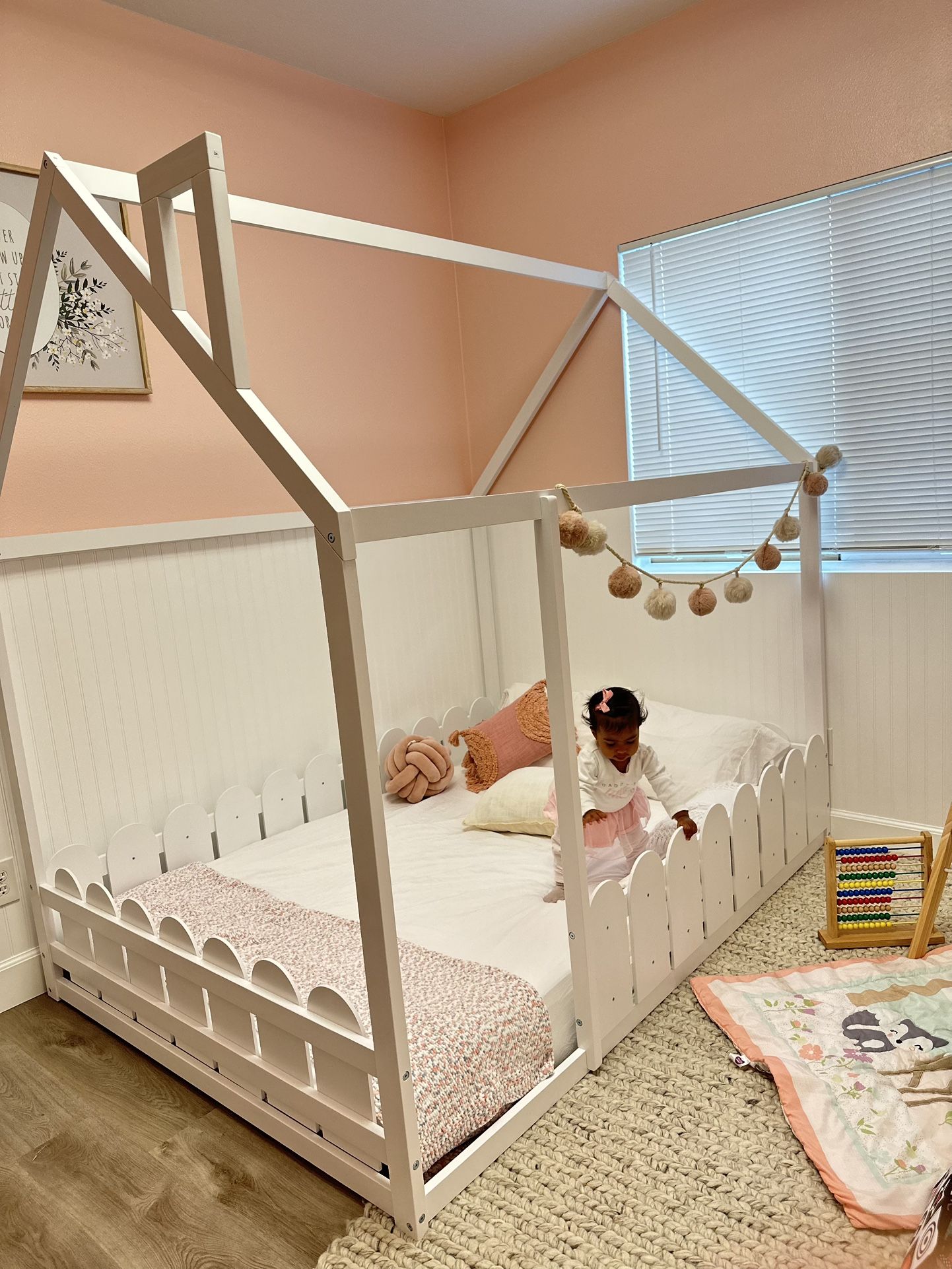 Full Size Wood Bed House Frame With Fence