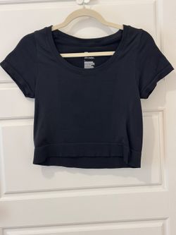 All in Motion Black Short Sleeve Athletic Crop Top Size L