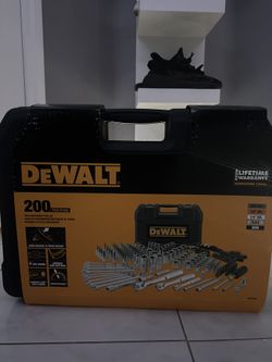 dewalt tool set