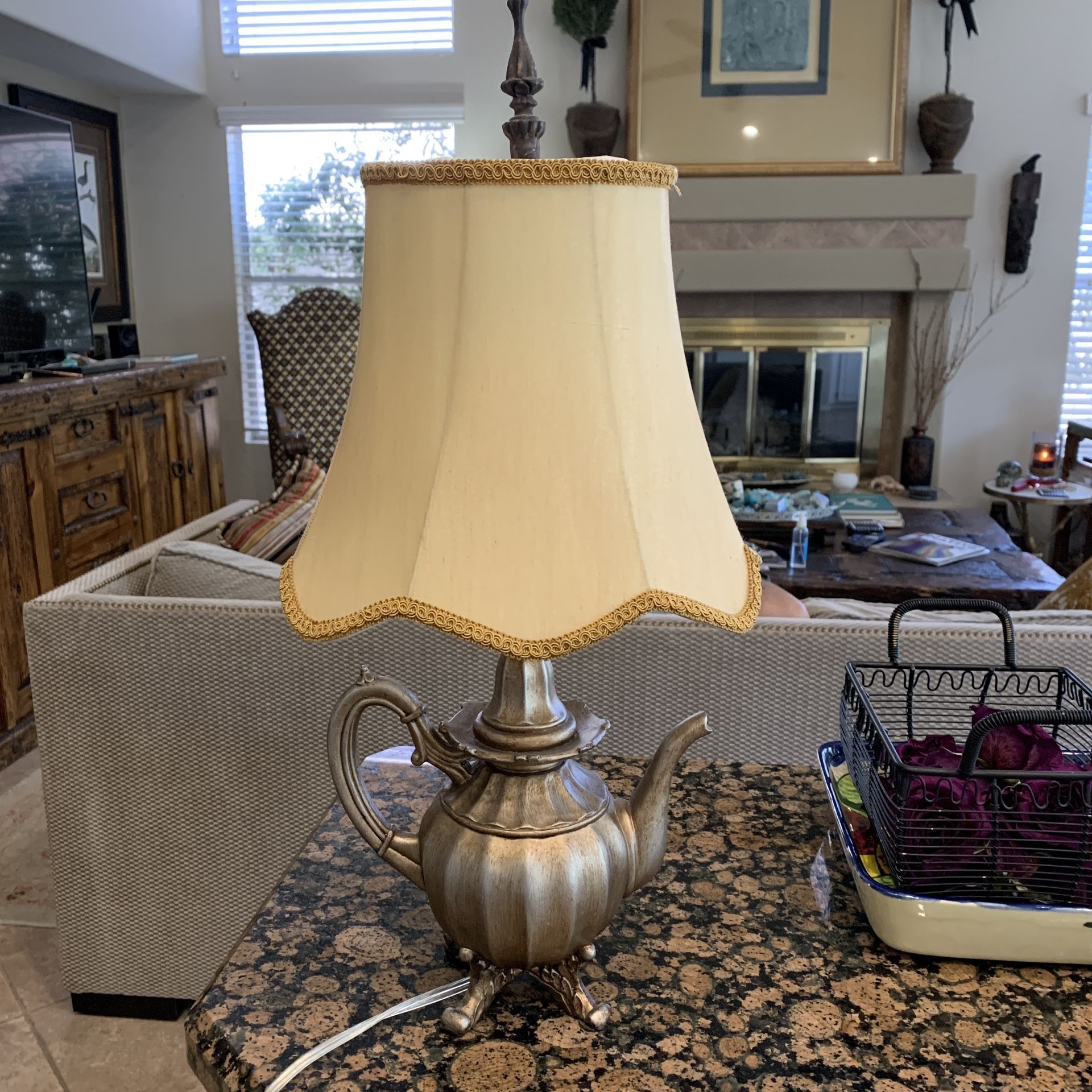Two Cute Decorator Lamps Teapot 